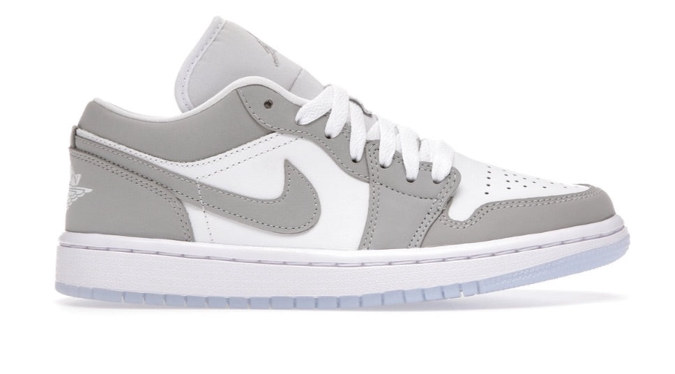 Jordan 1 Low “Wolf Grey” (W) - DC0774 105