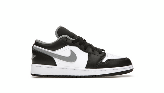 Jordan 1 Low “Black White Grey” (GS) - 553560 040